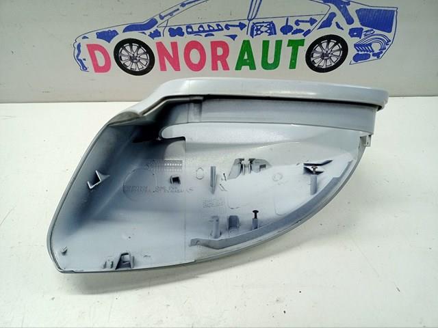 VAG 8R0857528GRU Накладка (крышка) зеркала заднего вида правая в наличии Запорожье