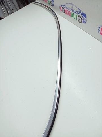 VAG 8T0853703F Молдинг крыши левый в наличии Винница