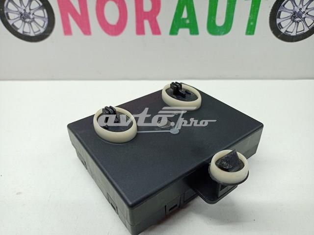 8T0959795Q VAG Блок комфорта задней двери купить в Ужгород