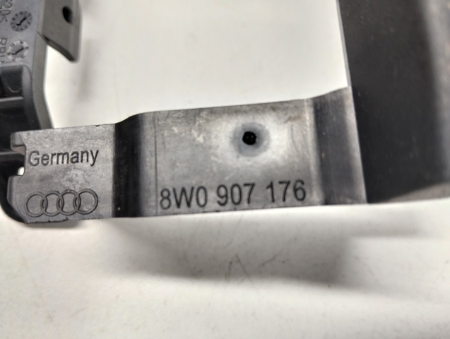 8W0907176 VAG купить в Каменское