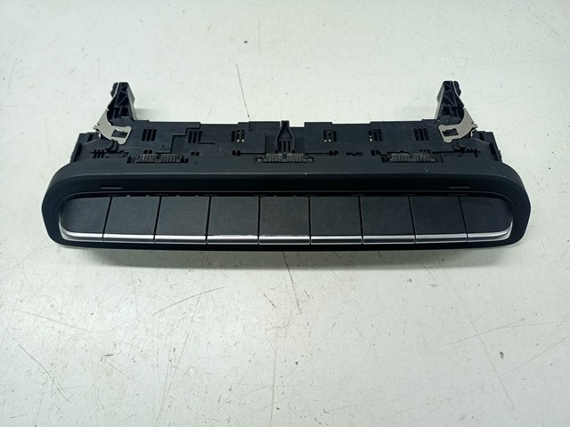 8W0925301BC5PR VAG Блок кнопок центральной консоли купить в Хмельницкий