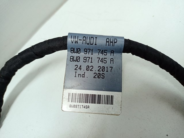 8W0971745A VAG купить в Черновцы