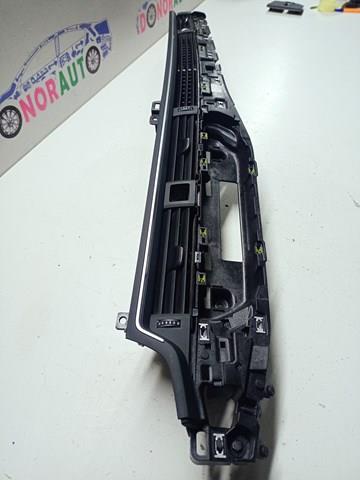 8W1820902D6PS Решетка вентиляции салона на "торпедо" купить Львов