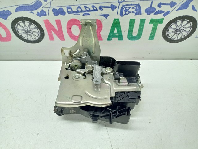 Замок задней левой двери T2H17442 JAGUAR
