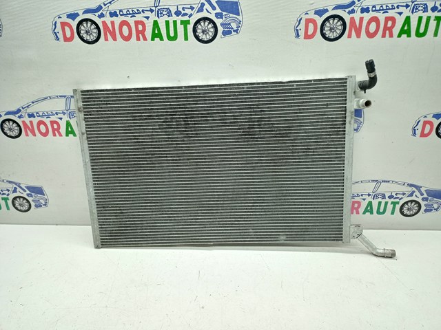 Радиатор охлаждения двигателя, дополнительный T2H2530 JAGUAR