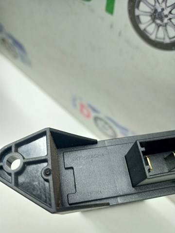 T2H8152 JAGUAR Электроподогреватель воздуха системы отопления салона купить в Днепр