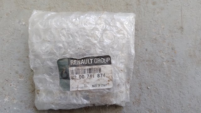 RENAULT 8200741874 Колесный болт в наличии Тернополь