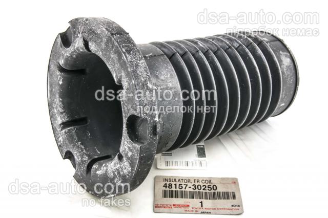 Чехол амортизатора переднего 4815730250 TOYOTA