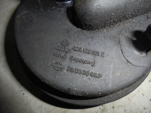 Б/у клапан картерных газов 1.9tdi skoda octavia tour (2005) код: 3881 028129101