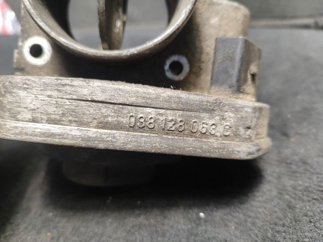 VAG 038128063C Дроссельная заслонка в сборе в наличии Сумы
