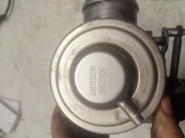 VAG 038129637B Клапан ЕГР в наличии Николаев