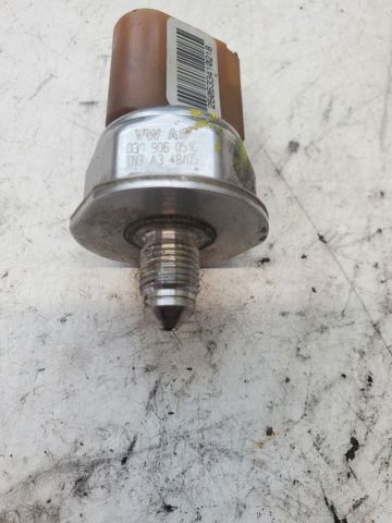 Датчик давления топлива 03C906051C VAG