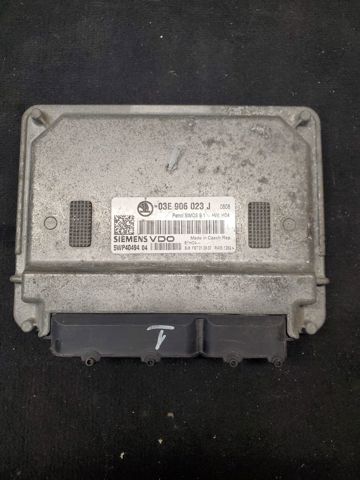 ЭБУ двигателем 03E906023J VAG