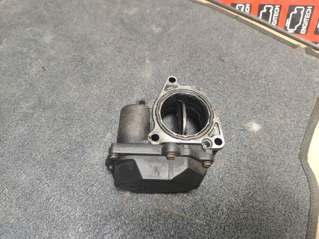 Блок дроссельной заслонки 03G128063Q VAG