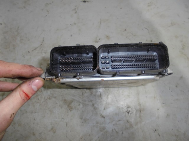 VAG 03G906016N Блок управления двигателем в наличии Харьков