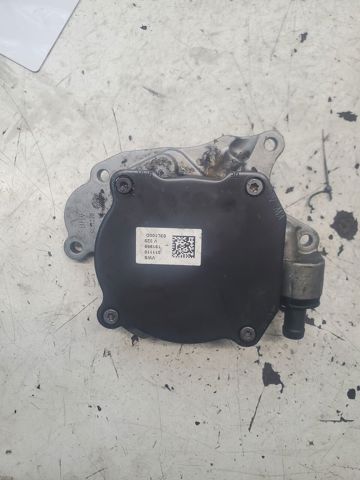 Вакуумный насос 03L100D VAG