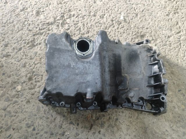 Масляный поддон 03L103603D VAG