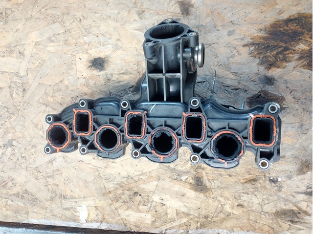 03L129711 VAG Впускной коллектор купить в Черкассы