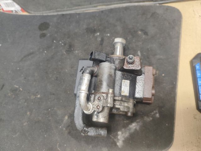 Насос топливный высокого давления (ТНВД) 03L130755AL VAG