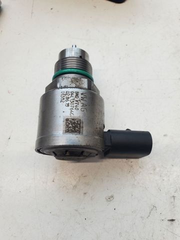 Регулятор давления в топливной рейке 04L130764C VAG