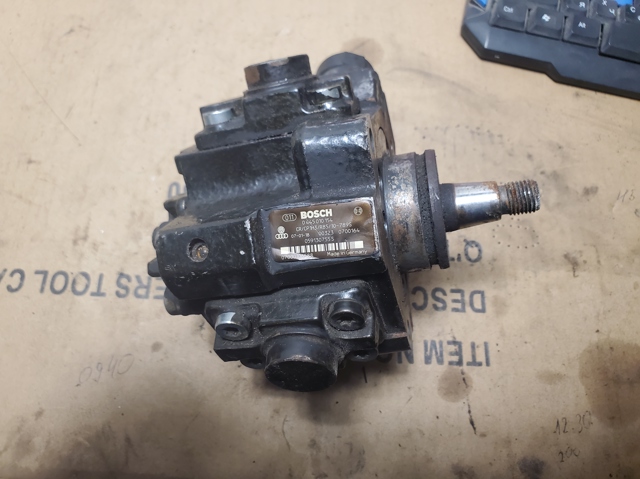 Насос топливный высокого давления (ТНВД) Audi A8 D3