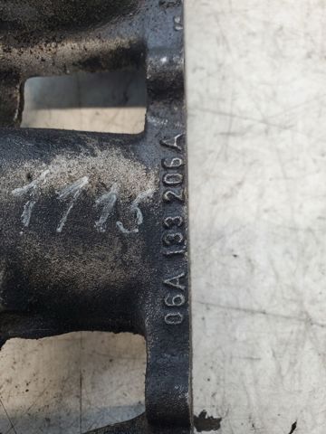 06A133206A VAG Коллектор впускной нижний купить в Чернигов