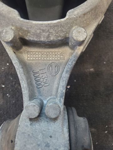 11350JD000 NISSAN Правая подушка двигателя купить в Днепр