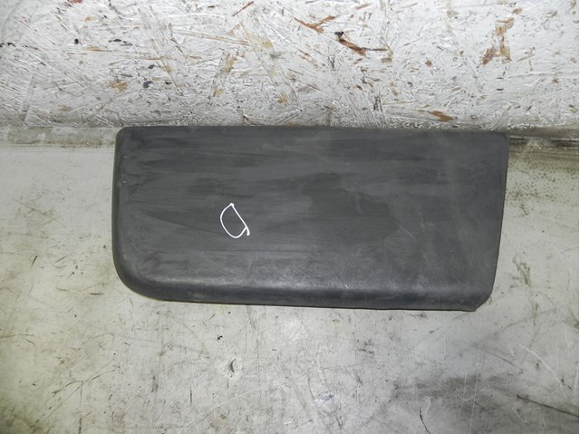 Накладка передней двери 1305773070 FIAT