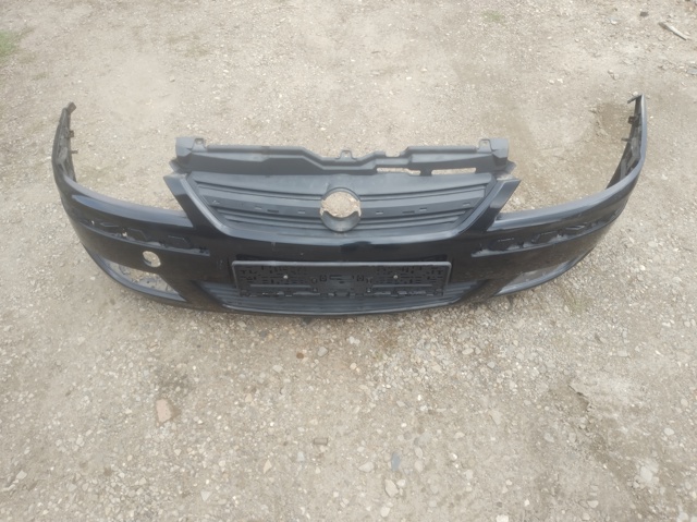 OPEL 13120826 Передний бампер в наличии Ровно