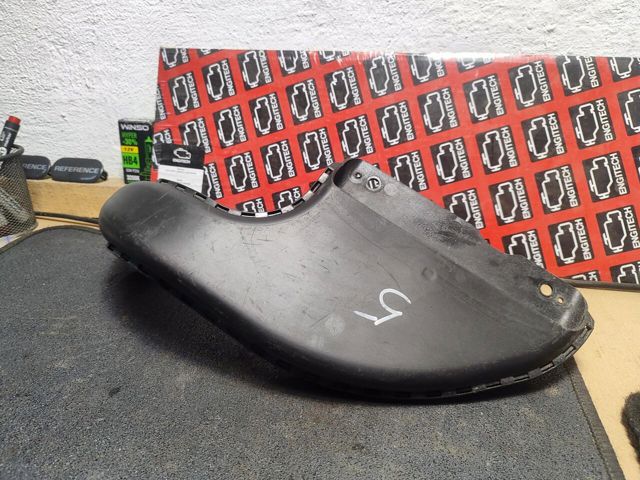 Воздухозаборник 16554JD50A NISSAN