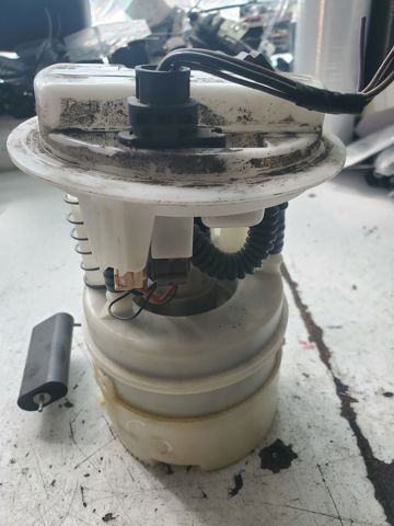 Бензонасос 172024388R RENAULT