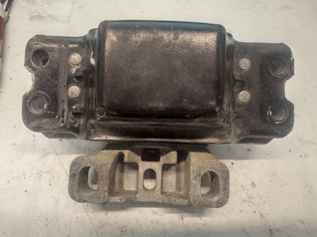 VAG 1K0199555 Левая подушка двигателя в наличии Днепр