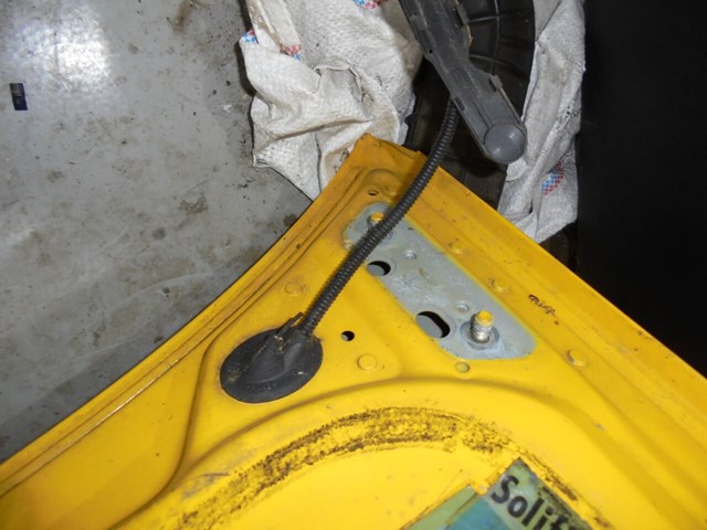 1T0823031D VAG Капот купить в Украина