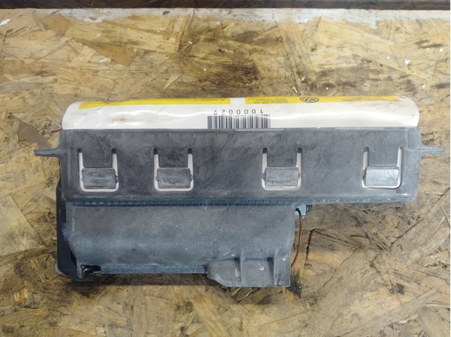1T0880204A VAG Подушка безопасности (AIRBAG) пассажирская купить в Львов