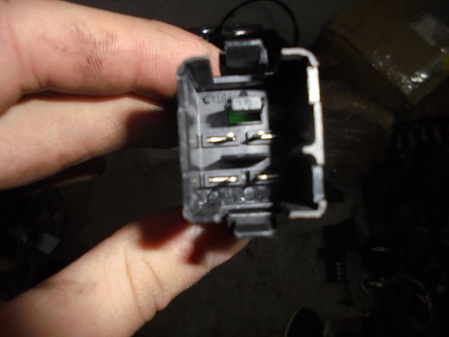 1T0953509B VAG Кнопка аварийки купить в Одесса