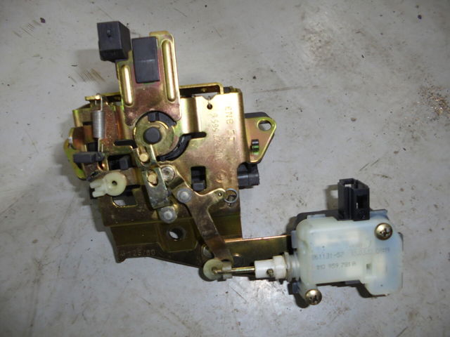 1U6827565G VAG купить в Каменское