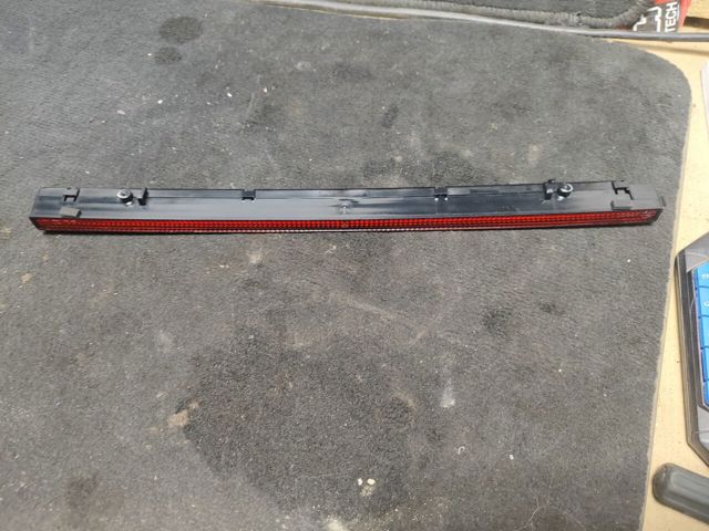 Дополнительный стоп-сигнал Шкода Октавия 3 A7