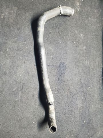 Нижний патрубок радиатора 215034612R RENAULT