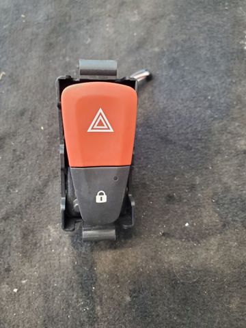 Кнопка аварийного сигнала 252100001R RENAULT