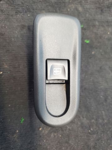 Кнопка стеклоподъемника передняя правая 254217475R RENAULT
