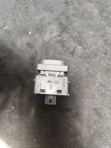 RENAULT 254298400R Кнопка блокировки дверей в наличии Ирпень