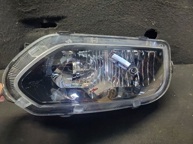 RENAULT 260101001R Фара правая в наличии Ужгород