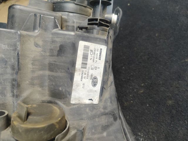 260601236R RENAULT Левая фара купить в Хмельницкий