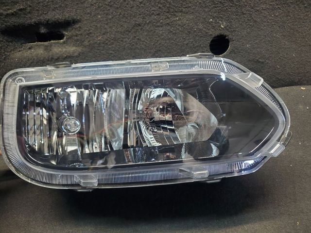 Блок фара левая 260607303R RENAULT