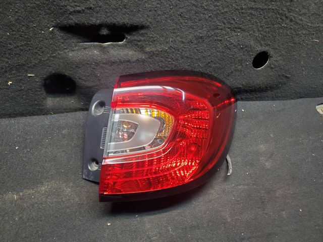 RENAULT 265502731R Фонарь задний правый внешний в наличии Полтава