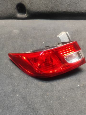 Задняя левая внешняя фара 265553752R RENAULT
