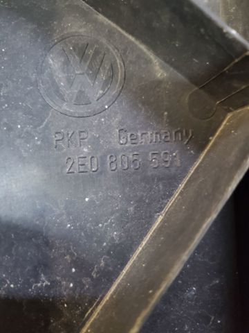 2E0805591 VAG Рамка радиатора купить в Николаев