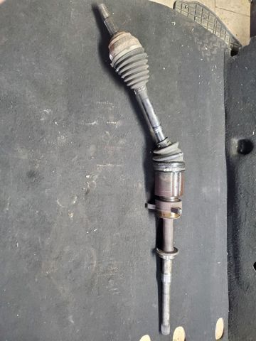 Привод передний правый 39100CC40A NISSAN