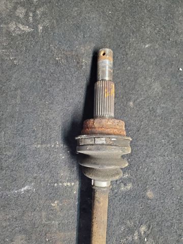 39600CA000 NISSAN Полуось задняя купить в Чернигов