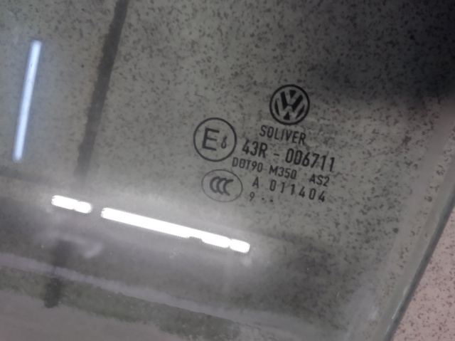 VAG 3C9845025B Стекло двери задней левой в наличии Каменское
